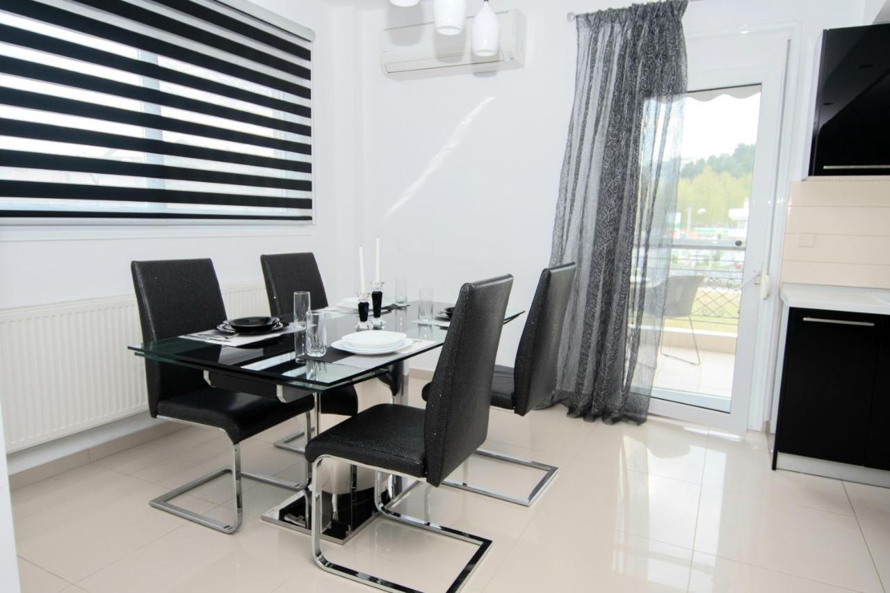 Aparthotel Mistral Luxury Living à Néa Péramos Extérieur photo