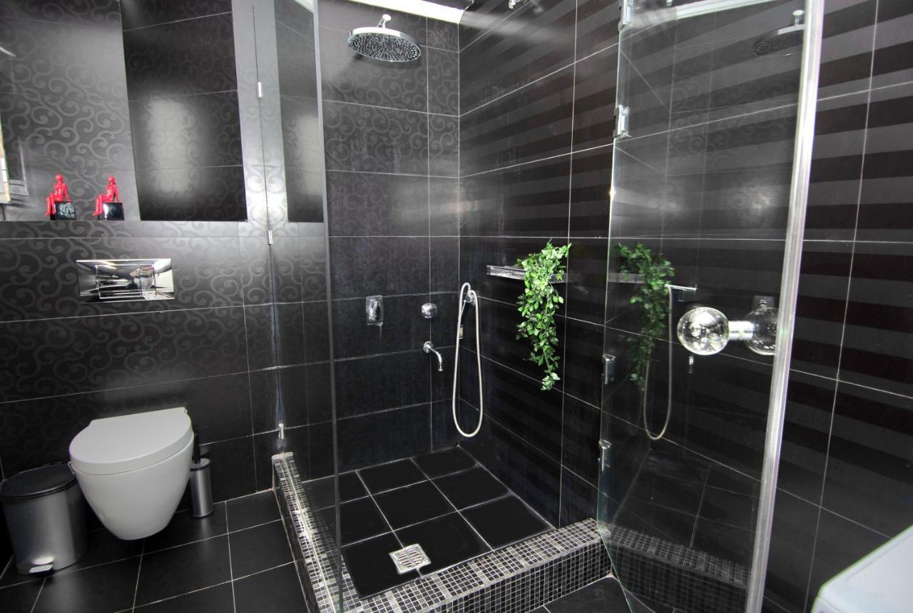 Aparthotel Mistral Luxury Living à Néa Péramos Extérieur photo